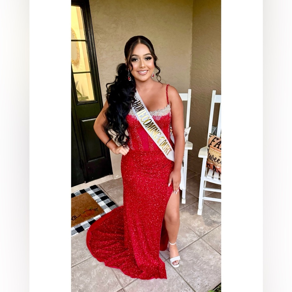 Ashley Lauren 11711 - Size 8 PROM